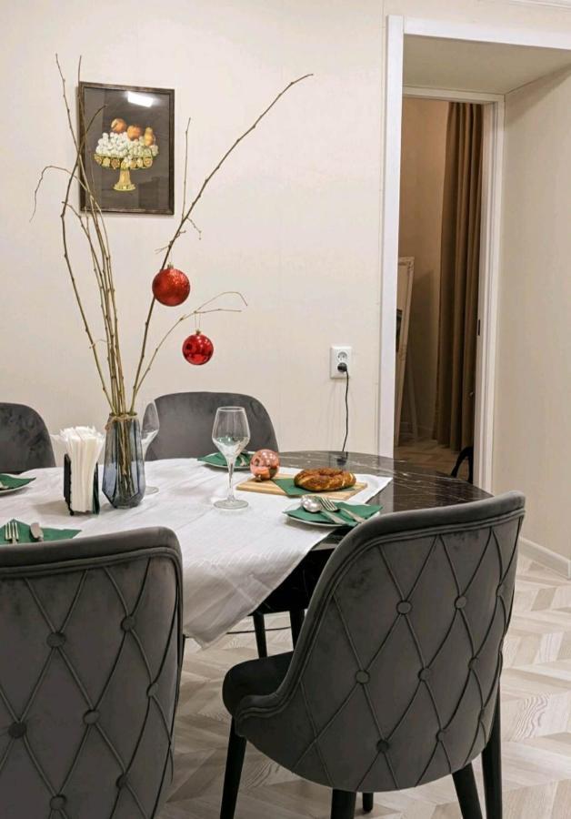 Old Town-Booking Apartment تبليسي المظهر الخارجي الصورة